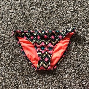 Xhilaration bikini bottoms - M